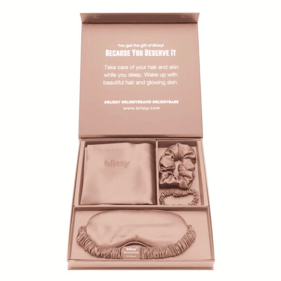 NEW Blissy Queen Silk Pillowcase, Eye Mask, Scrunchie Dream Gift Set - Rose Gold - Picture 7 of 8